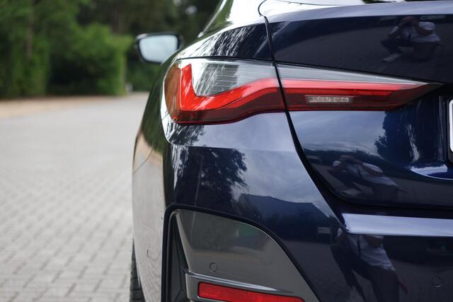 BMW 4-SERIE Gran Coupé 420i High Executive M-Sport | Pano | H&K | Drive ass Pro | 360 | Memory | Trekhaak | 19" | Leder | Alarm kl.3 | Etc.