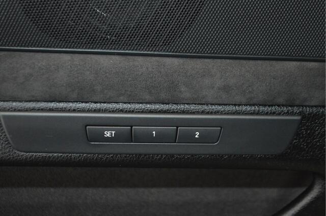 BMW 5-SERIE Touring 520i M Sport Edition , TREKHAAK , PANORAMADAK , NAVI ,STOEL VERW , XENON ,