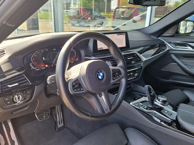 BMW 5-SERIE Touring 540i xDrive High Executive