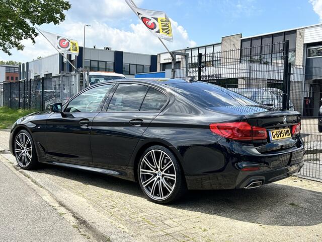 BMW 5-SERIE 520i High Exe M Sport