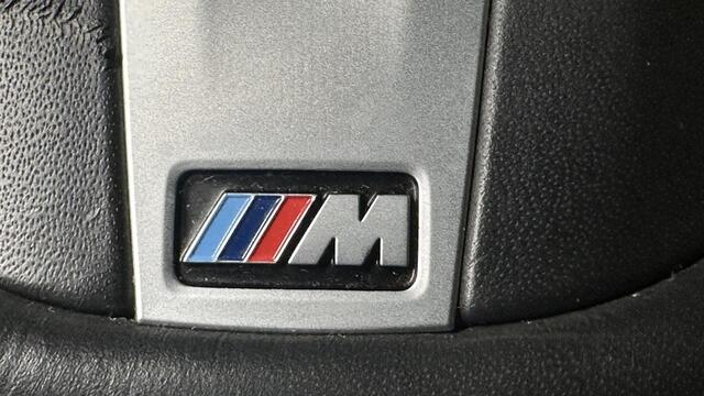 BMW 5-SERIE Touring 530i High Executive Edition | M Sportpakket | Panoramadak | laser Led koplampen | Navigatie Full map |