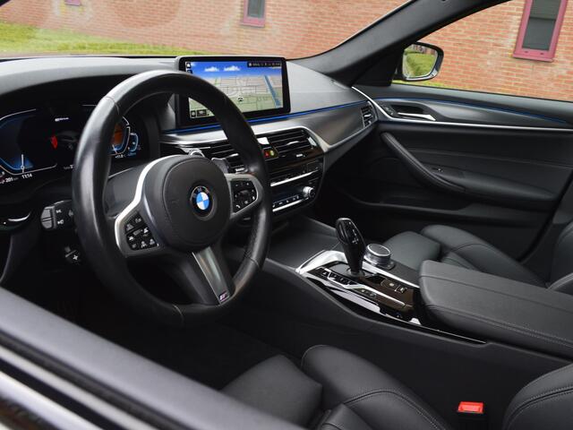 BMW 5-SERIE Touring 530e M Sport | Dr.Ass.Plus | Pano | Laserlight