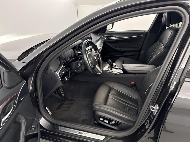 BMW 5-SERIE Touring 520i High Exe/M-Pakk-Remm/Pan.Dak/Leder/20"/BTW/El.Trekhaak