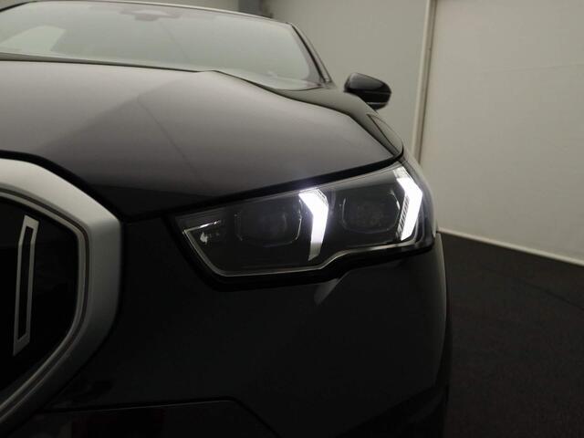 BMW 5-SERIE Sedan 530e M Sportpakket Innovation Pack / NIEUW MODEL!! / Driving Assistant Plus / Harman Kardon / Elek. Stoelverstelling / 19''