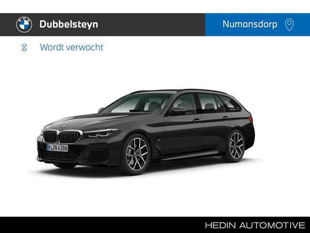 BMW 5-SERIE Touring 530i Business Ed. Plus | High Exe | Nappa | M-Sport | Elek. Trekhaak | Comfort Stoel.