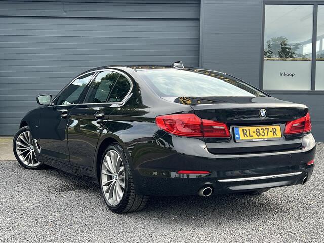 BMW 5-SERIE 520i Executive 2e Eigenaar,Navi,Clima,Leder,PDC V+A,LM Velgen,LED Verlichting,N.A.P,APK tot 07-2025