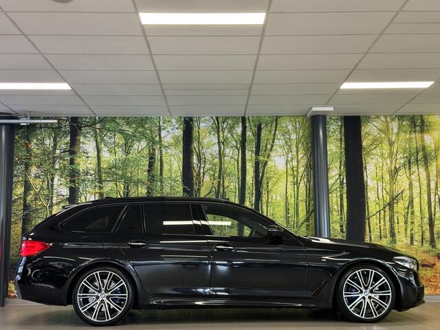 BMW 5-SERIE Touring 530d High Executive | M Pakket | Panoramadak | Elektrische Stoelen + Geheugen | 360° Camera | Head-Up Display | Apple Carplay | Keyless | Harman Kardon | Parkeersensoren |