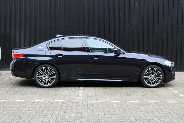 BMW 5-SERIE 530e xDrive iPerformance M PAKKET BOM VOL!