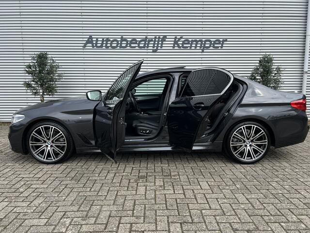 BMW 5-SERIE 520i High Executive M-Sport I Schuifdak I Head-Up I Stuurwielverwarming I Leder I LED I NAP! BOVAG-garantie