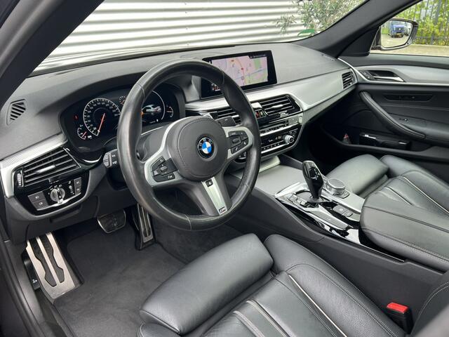 BMW 5-SERIE 520i High Executive M-Sport I Schuifdak I Head-Up I Stuurwielverwarming I Leder I LED I NAP! BOVAG-garantie