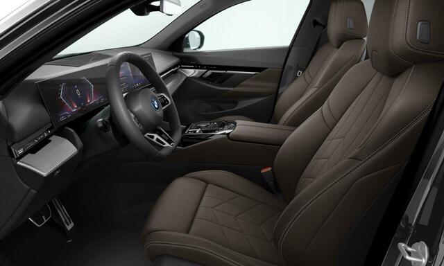 BMW 5-SERIE Touring 530e M Sportpakket | Travel Pack