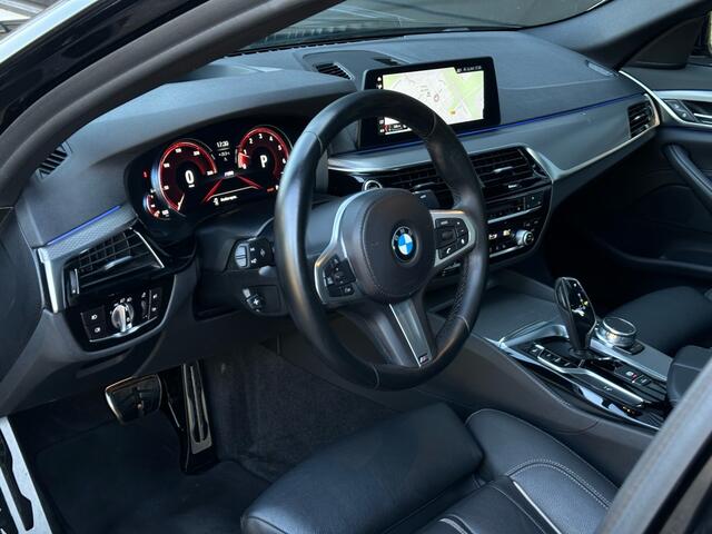 BMW 5-SERIE 520i M-SPORT HEADUP|DAK|HiFi|HAAK NAP!