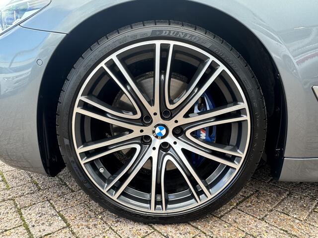 BMW 5-SERIE Touring 530i xDrive High Executive M-Sport | Pano | Drive Assist Plus