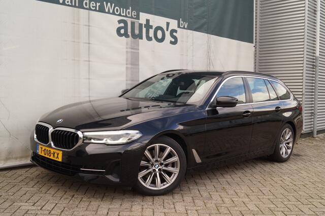 BMW 5-SERIE Touring 520i Business Edition Plus -LEER-NAVI-ECC-