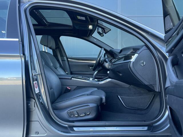 BMW 5-SERIE Touring 520i Luxury Edition | Pano | Harman/Kardon