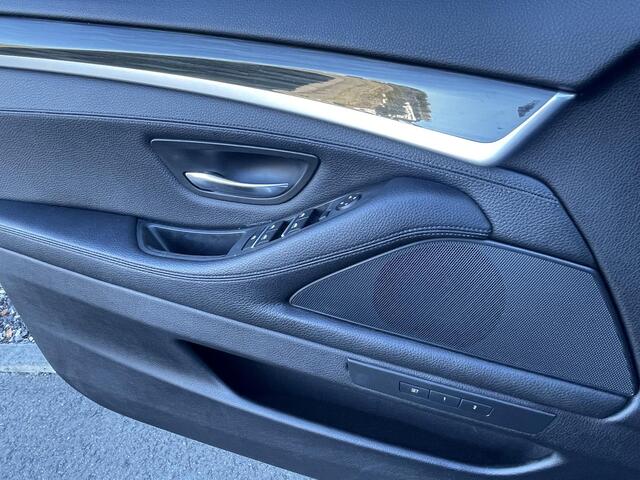 BMW 5-SERIE Touring 520i Luxury Edition | Pano | Harman/Kardon