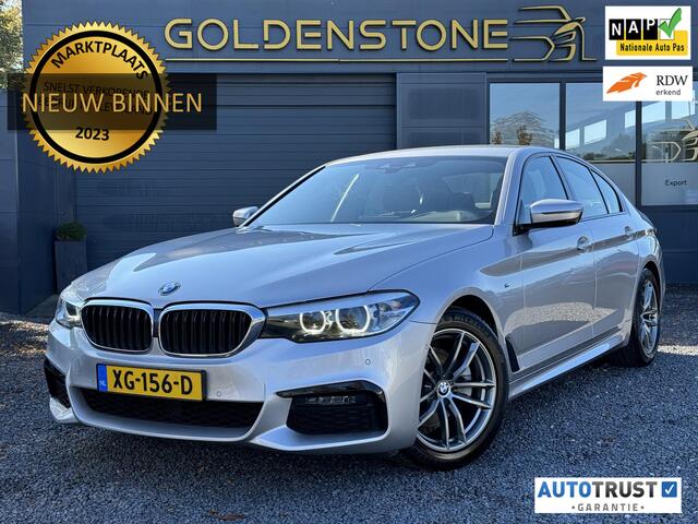 BMW 5-SERIE 520i High Executive M-Pakket Alcantara,Navi,Camera,Cruise,Clima,2e Eigenaar,N.A.P,APK tot 02-2025,BTW Auto