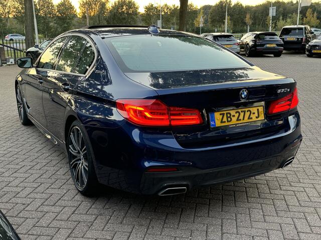 BMW 5-SERIE 530e iPerformance High Exe. M Sport / Schuifdak / 360Camera / Leder / 18'' / Navigatie / Dodehoek / DAB / Stoelverwarming / Cruise Control