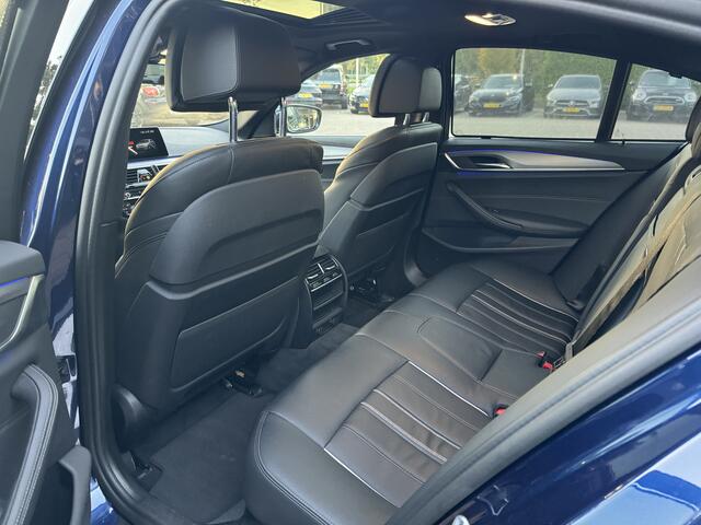 BMW 5-SERIE 530e iPerformance High Exe. M Sport / Schuifdak / 360Camera / Leder / 18'' / Navigatie / Dodehoek / DAB / Stoelverwarming / Cruise Control