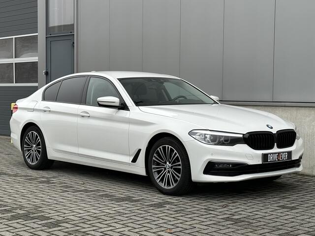 BMW 5-SERIE 530e iPerf High Exe 292pk PHEV 2020 NAVI VIRTUAL ECC PDC