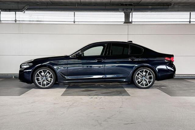 BMW 5-SERIE Sedan 530e M-Sport