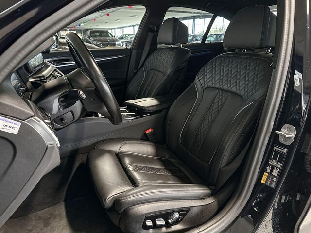 BMW 5-SERIE Sedan 530e M-Sport