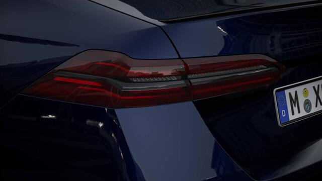 BMW 5-SERIE 530e M Sport Automaat / Panoramadak / Trekhaak / Bowers & Wilkins / Stoelventilatie / Adaptieve LED / Comfort Access / Parking Assistant Plus