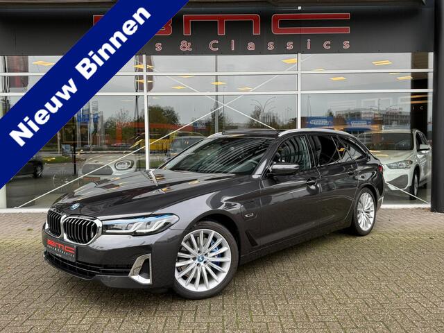 BMW 5-SERIE Touring 530e xDrive HE Luxury Line Panorama HUD Comfortstoelen Laser