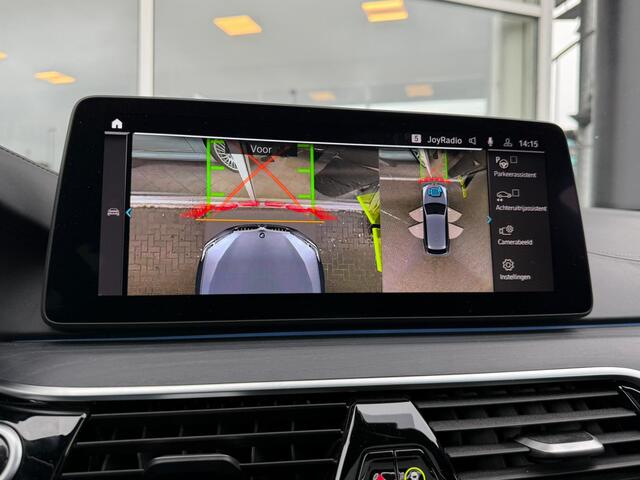 BMW 5-SERIE Touring 530e xDrive HE Luxury Line Panorama HUD Comfortstoelen Laser