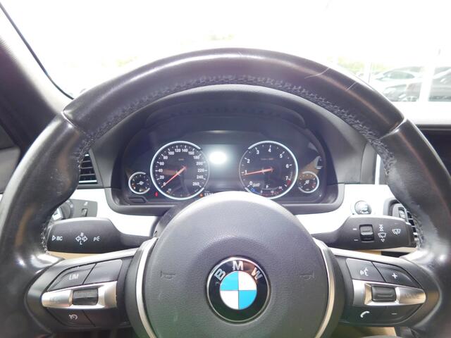 BMW 5-SERIE 520I 184PK M Sport Edition! NL Auto!!