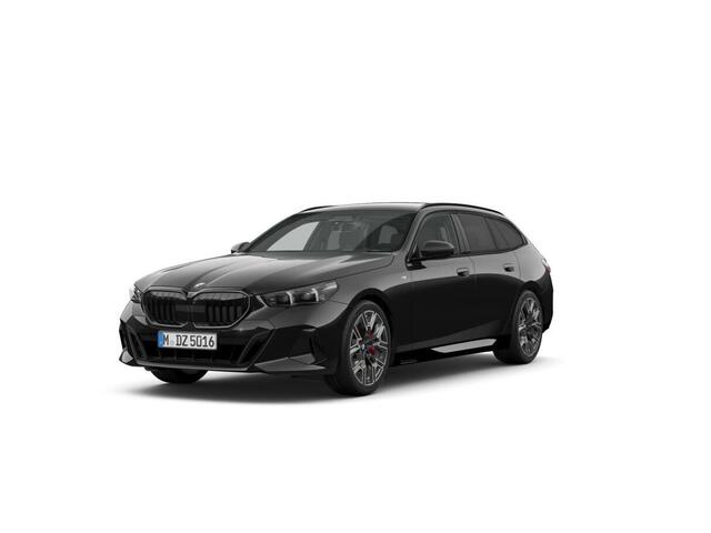 BMW 5-SERIE Touring 520i | M Sportpakket Pro | Equipment Pack Pro | Travel Pack