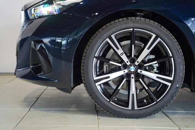 BMW 5-SERIE Sedan 520i M Sportpakket Aut.