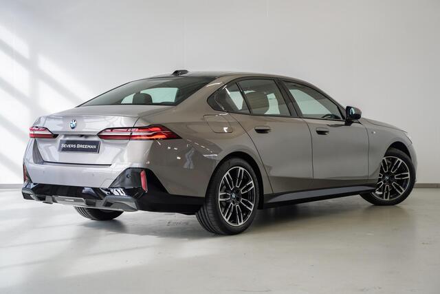 BMW 5-SERIE Sedan 520i M Sportpakket Aut.