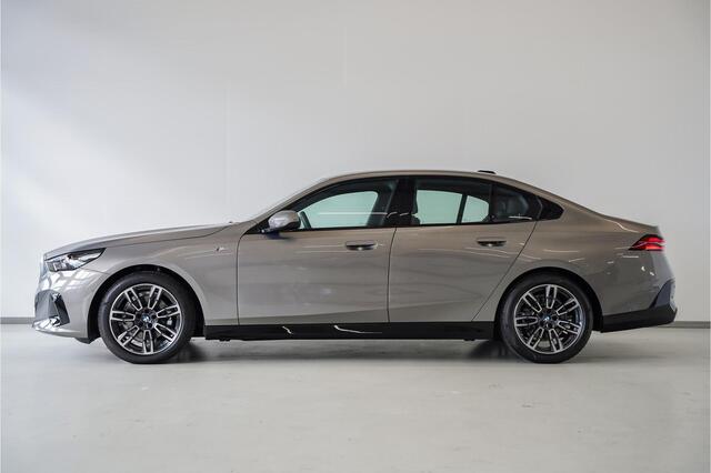 BMW 5-SERIE Sedan 520i M Sportpakket Aut.