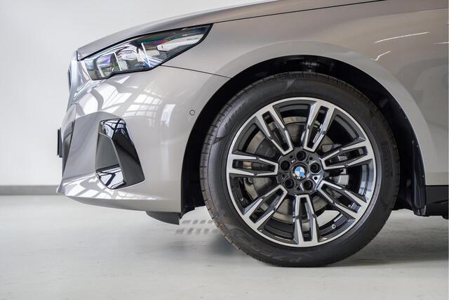 BMW 5-SERIE Sedan 520i M Sportpakket Aut.