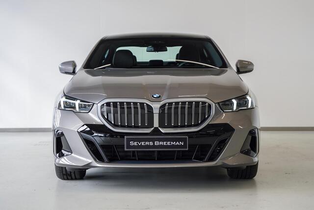 BMW 5-SERIE Sedan 520i M Sportpakket Aut.