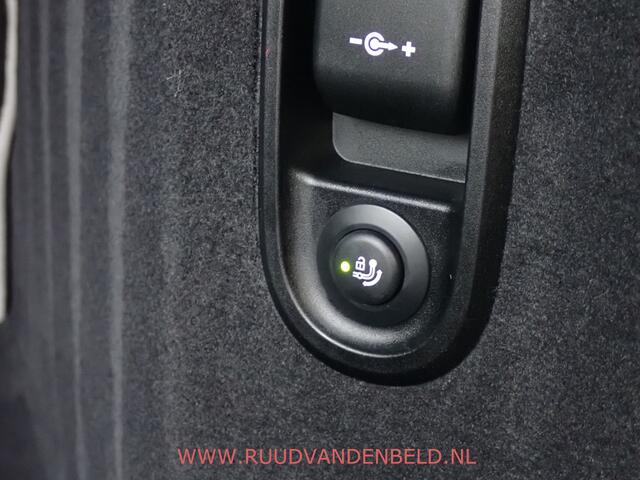 BMW 5-SERIE Touring 520i LCI M-PAKKET SHADOWLINE PANODAK/COMFORTLEER/TREKHAAK