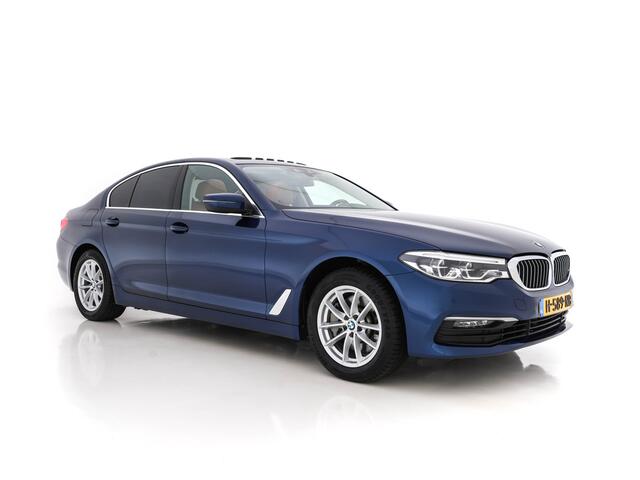 BMW 5-SERIE 530e iPerformance eDrive Edition (INCL.BTW) *PANO | DAKOTA-VOLLEDER | VIRTUAL-COCKPIT | FULL-LED | HIFI-SOUND | MEMORY-PACK | DAB+ | NAVI-FULLMAP | AMBIENT-LIGHT | ECC | PDC | CRUISE | COMFORT-SEATS | 17"ALU*