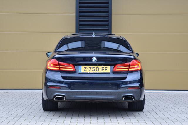 BMW 5-SERIE 530e iPerformance Executive * M-Sportpakket * Schuifdak * LED * Head-up * Keyless entry *
