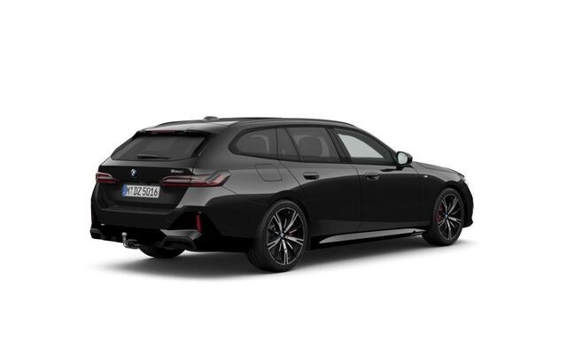 BMW 5-SERIE Touring 520i | M Sportpakket Pro | Travel Pack | Comfort Pack