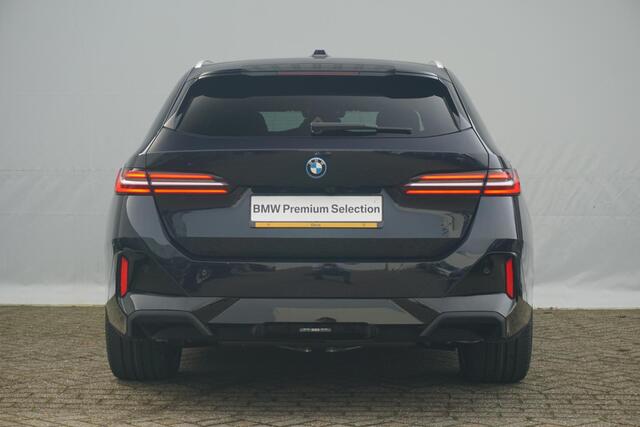 BMW 5-SERIE Touring 530e M Sport / Comfort Acces / Trekhaak / Harman Kardon / Driving Assistant Plus