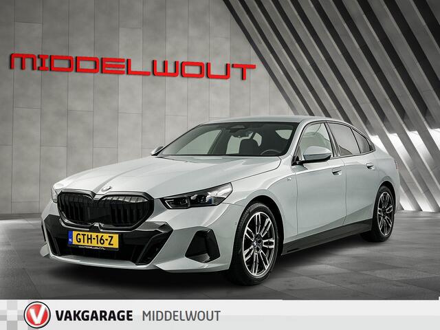 BMW 5-SERIE 520d High Exe/M-Pakket/DAB/Widescreen/BTW/A.Camera