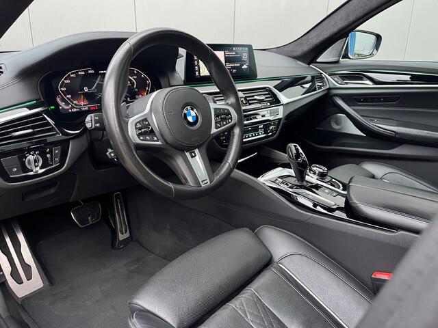 BMW 5-SERIE M550i xDrive High Executive Origineel NL / Full Opties / Dealer onderhouden