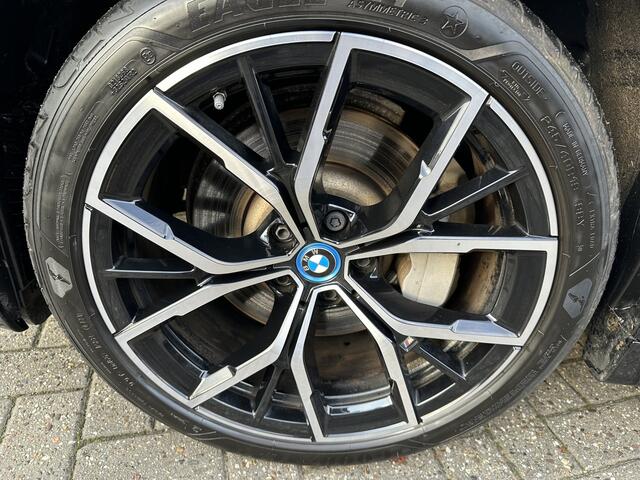 BMW 5-SERIE 530e M Sport Adapt. Cruise | Spiegelpakket | Stuur & Stoelverw. |