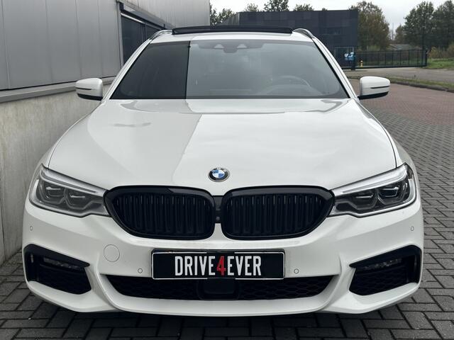 BMW 5-SERIE 540i xD High Exe FULL PANO NAVI CAMERA CR CONTROL ELEK PAKKET