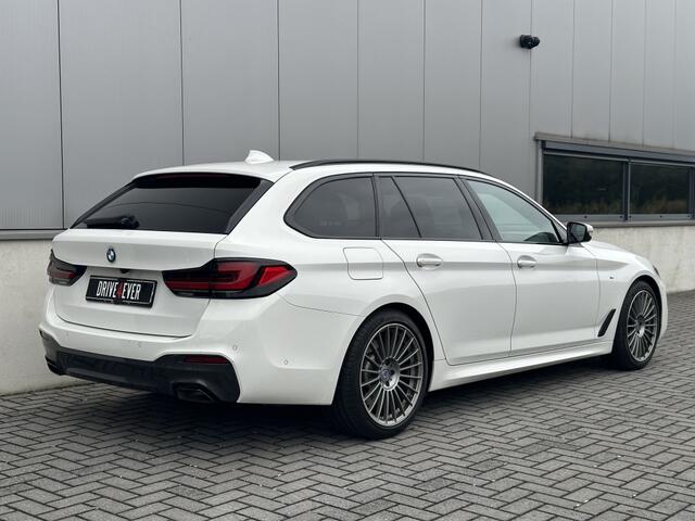 BMW 5-SERIE 540i xD High Exe FULL PANO NAVI CAMERA CR CONTROL ELEK PAKKET
