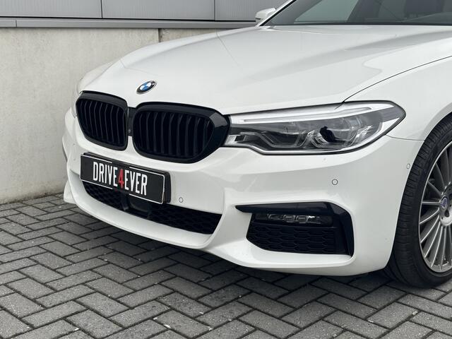 BMW 5-SERIE 540i xD High Exe FULL PANO NAVI CAMERA CR CONTROL ELEK PAKKET
