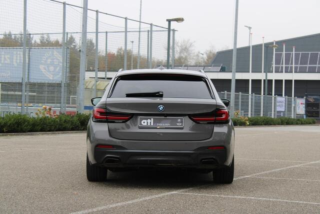 BMW 5-SERIE Touring 530e xDrive Business Edition Plus M-pakket, 19", Adaptief onderstel, Harman Kardon, Panorama dak, Adaptive Cruise, Elektr trekhaak, Comfort stoelen met geheugen, Alarm, Comforttoegang, etc.
