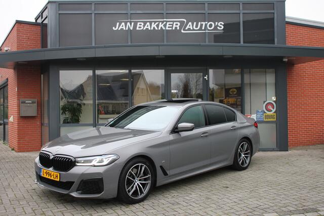 BMW 5-SERIE 520i Business Edition Plus ? M Sport ? Carplay ? Pano ? HUD ? Memory ?