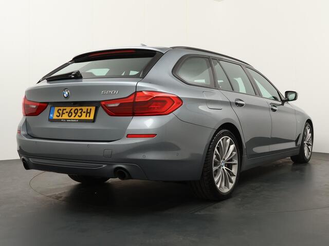 BMW 5-SERIE Touring 520i High Executive | Automaat | Airco | Cruise Control | 105.892 KM |